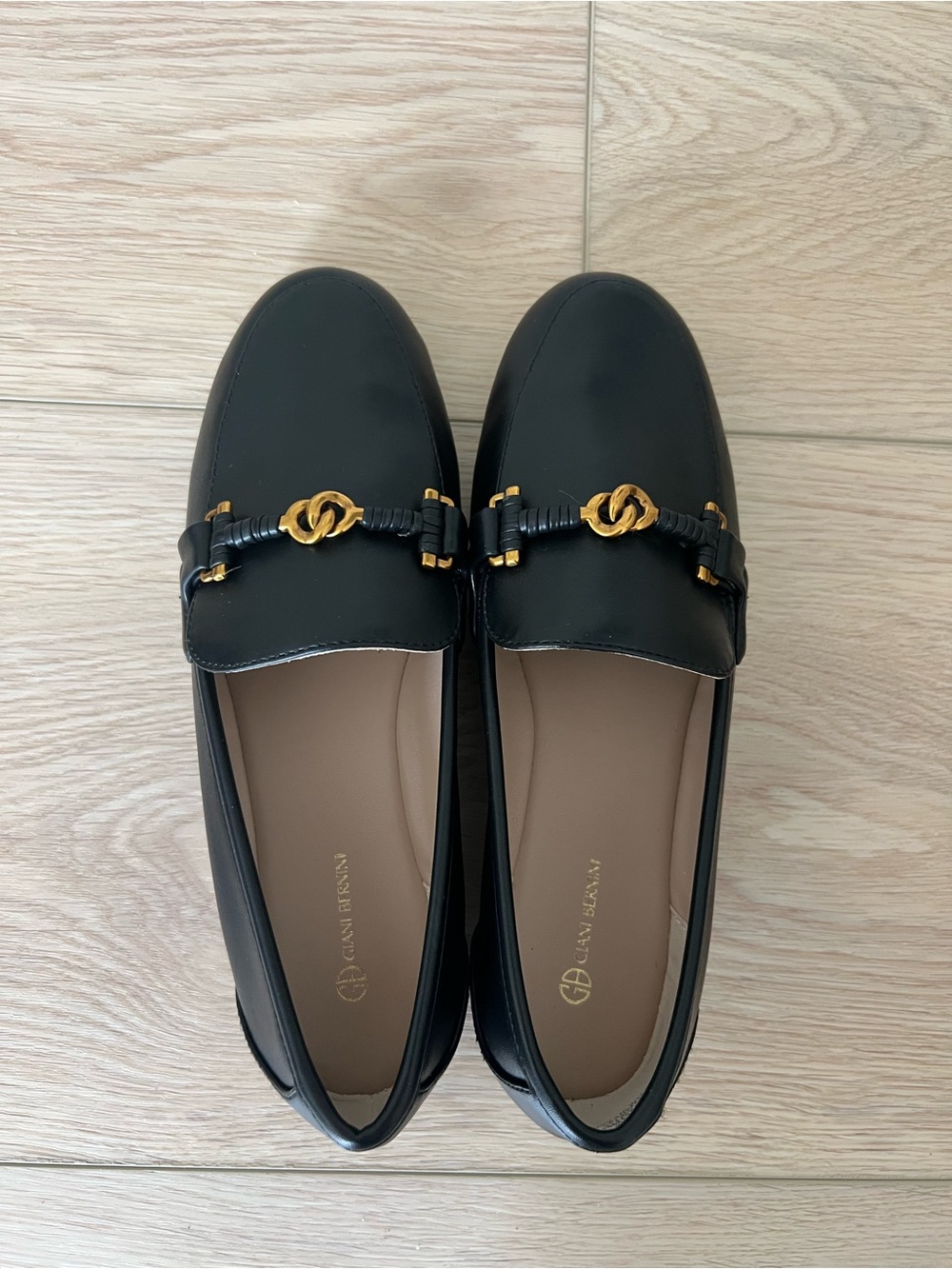 Giani Bernini Black Loafers with Gold Chain Detail